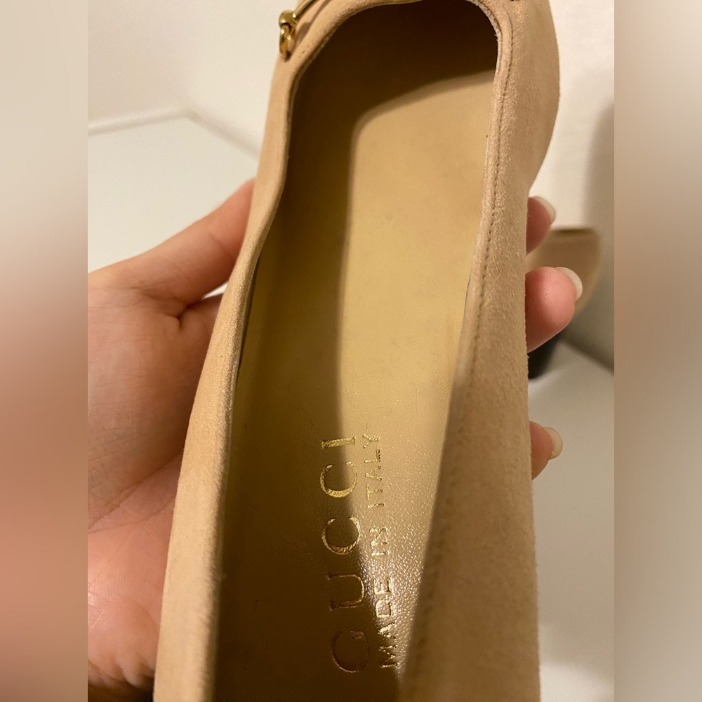 (NWOT) Gucci Vintage Suede Horse Bit Taupe Pink Mid-Heel Pointed Heels | 35C - Picture 16 of 16